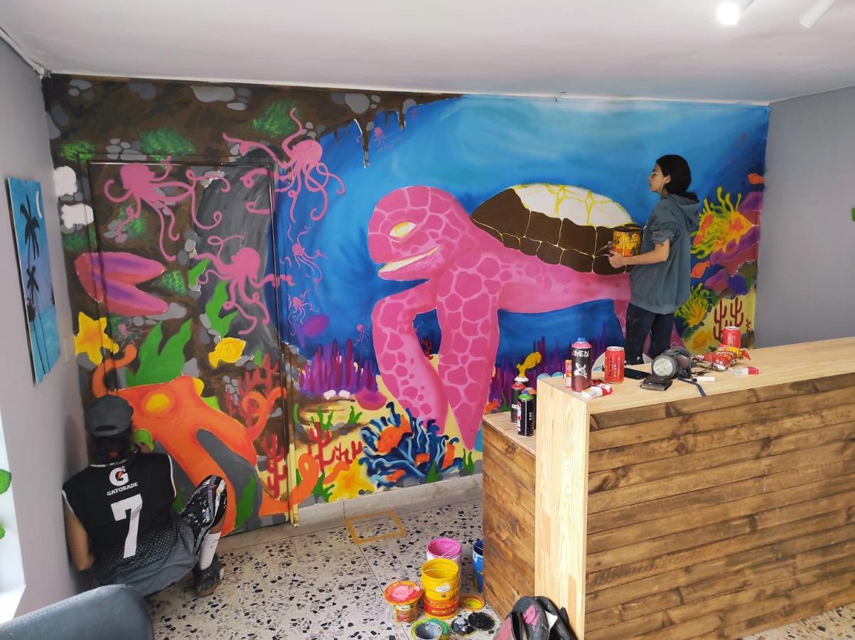 Key West Hostel メデジン エクステリア 写真