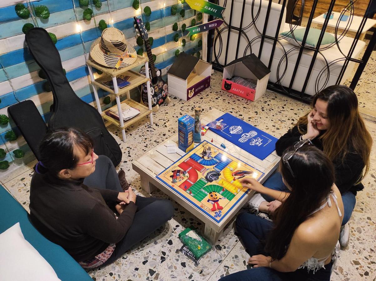 Key West Hostel メデジン エクステリア 写真
