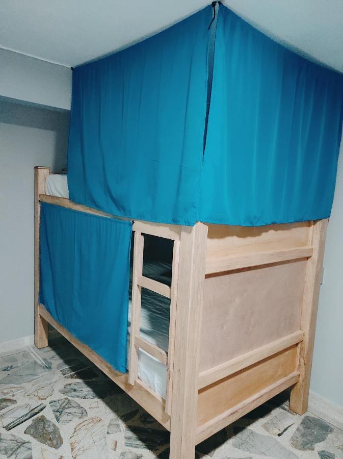 Key West Hostel メデジン エクステリア 写真