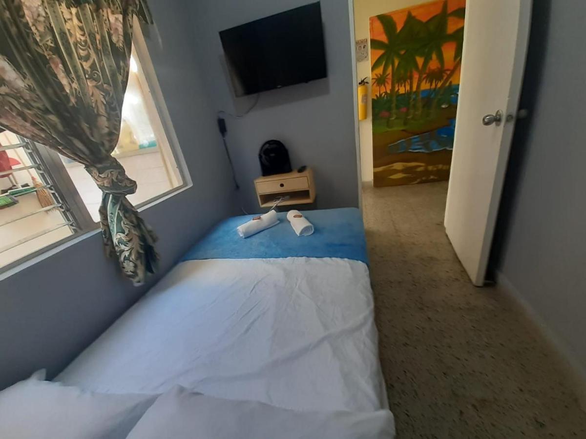 Key West Hostel メデジン エクステリア 写真